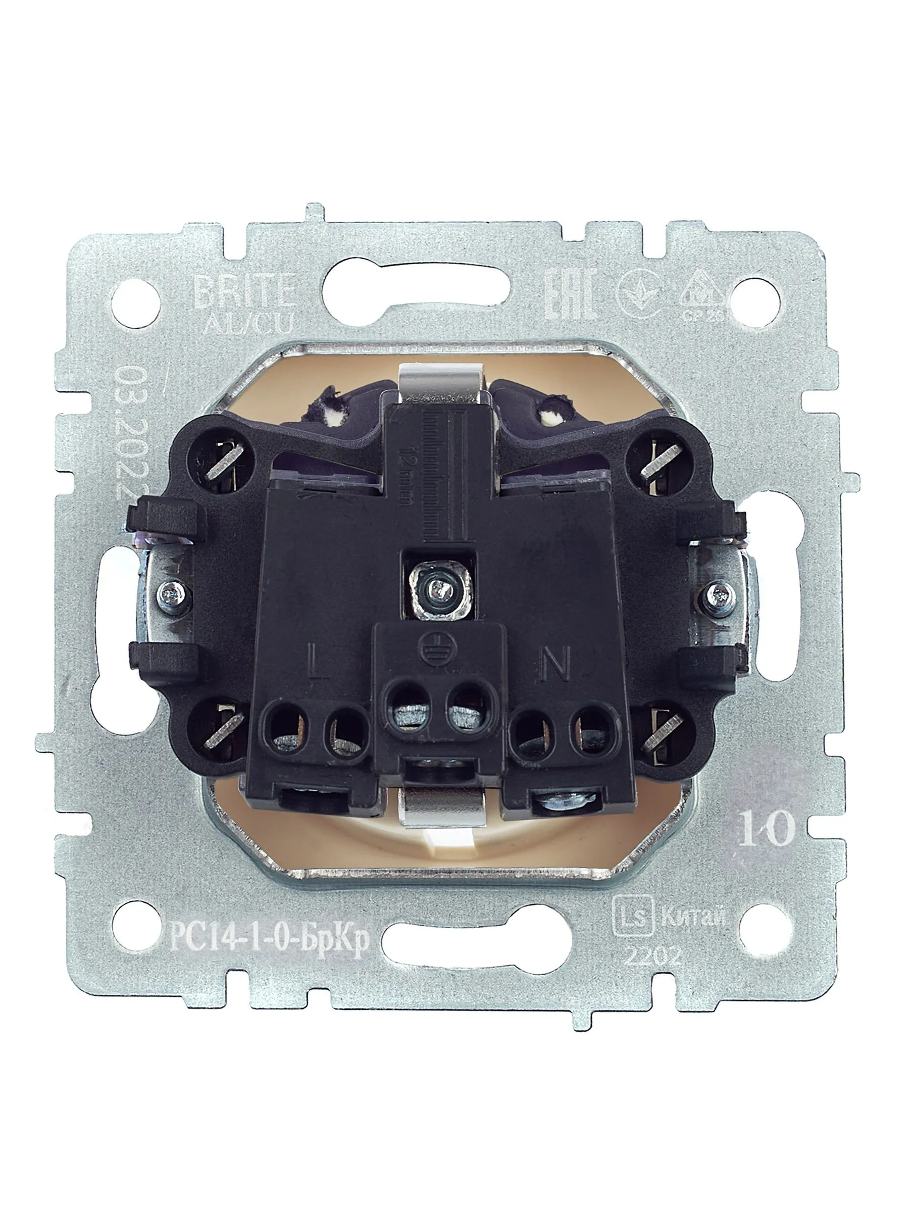 BRITE Розетка 1-местная с заземлением с защитными шторками 16А РС14-1-0-БрКр бежевый IEK - Фото 6