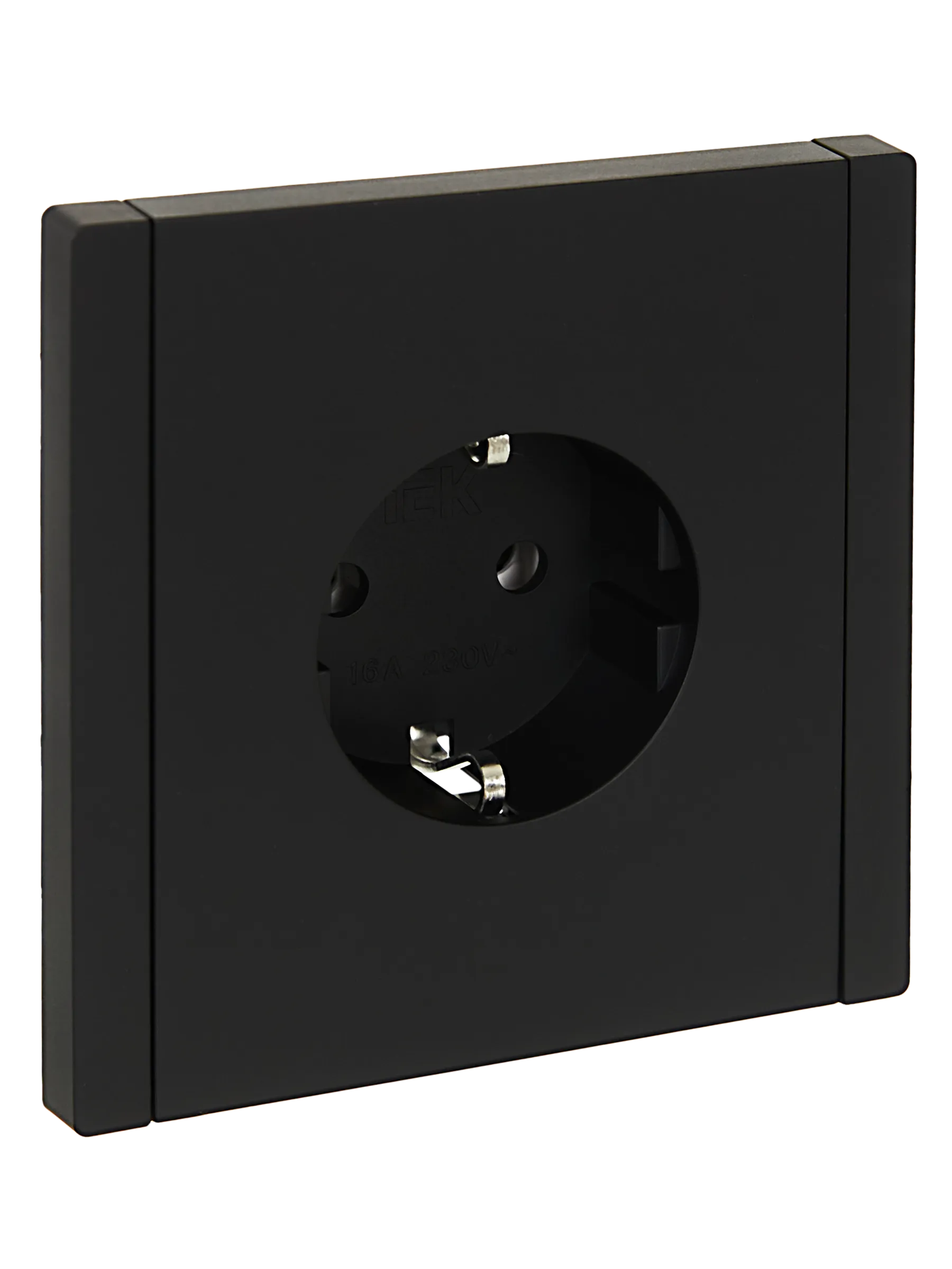 FORTE&PIANO Розетка 1-местная с заземлением без защитных шторок безвинтовое крепление 16А FP114 черный IEK FP-R11-16-1-K02