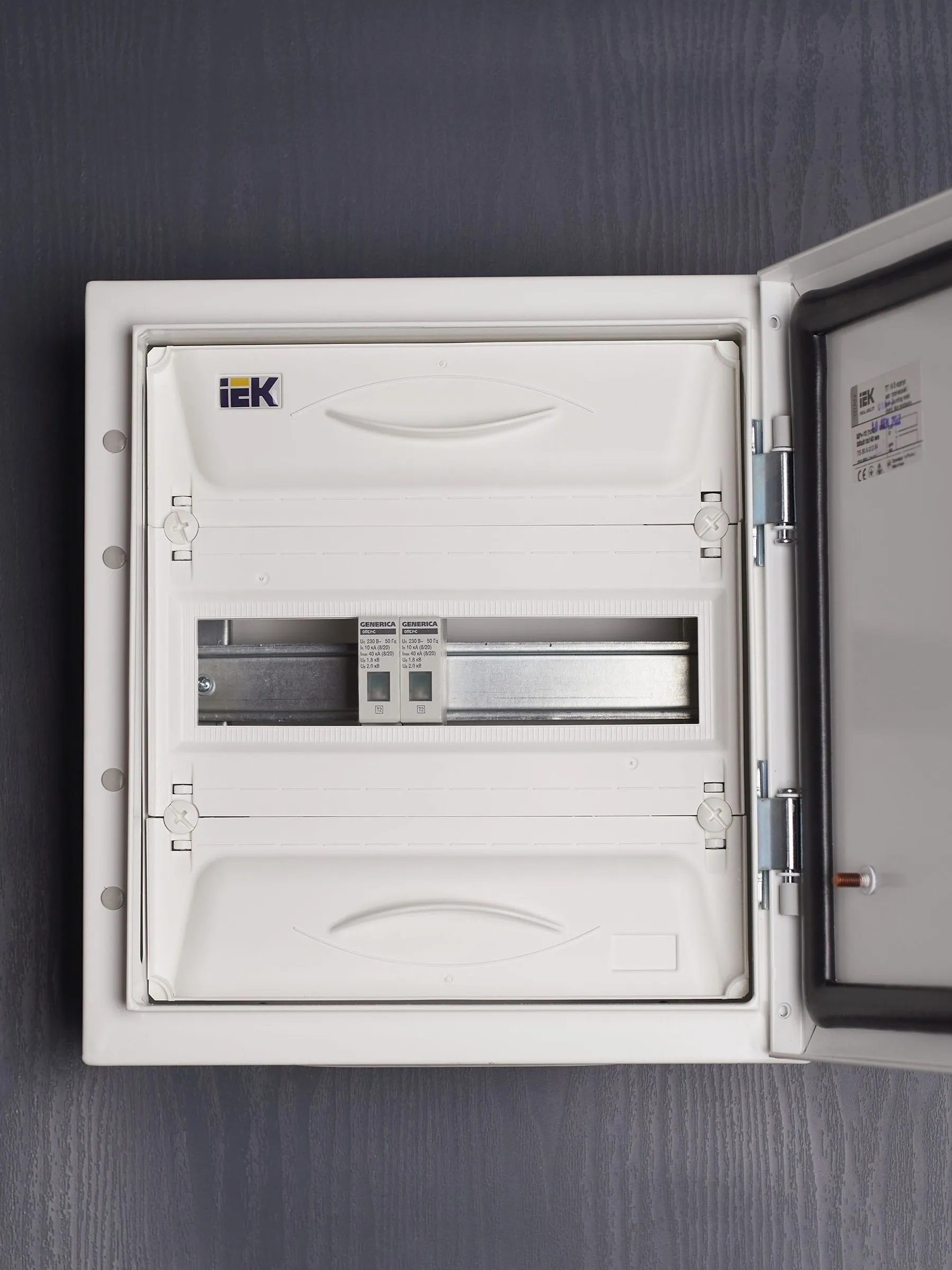 Ограничитель импульсных перенапряжений ОПС1-C 1Р 10/40кА 230В GENERICA - Фото 3