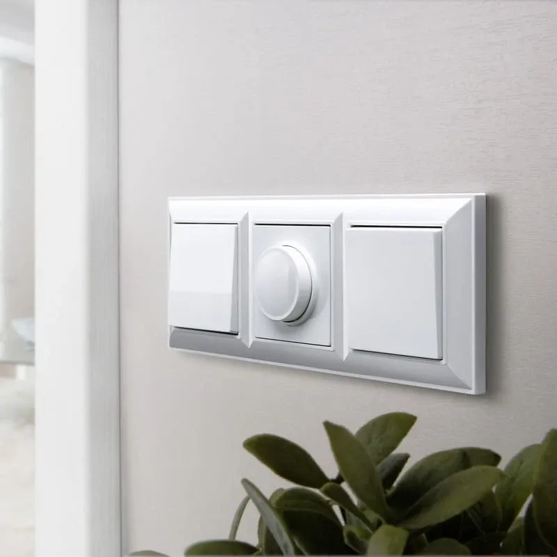 Рамка на 3 поста Fiore (белый) Werkel - Фото 2