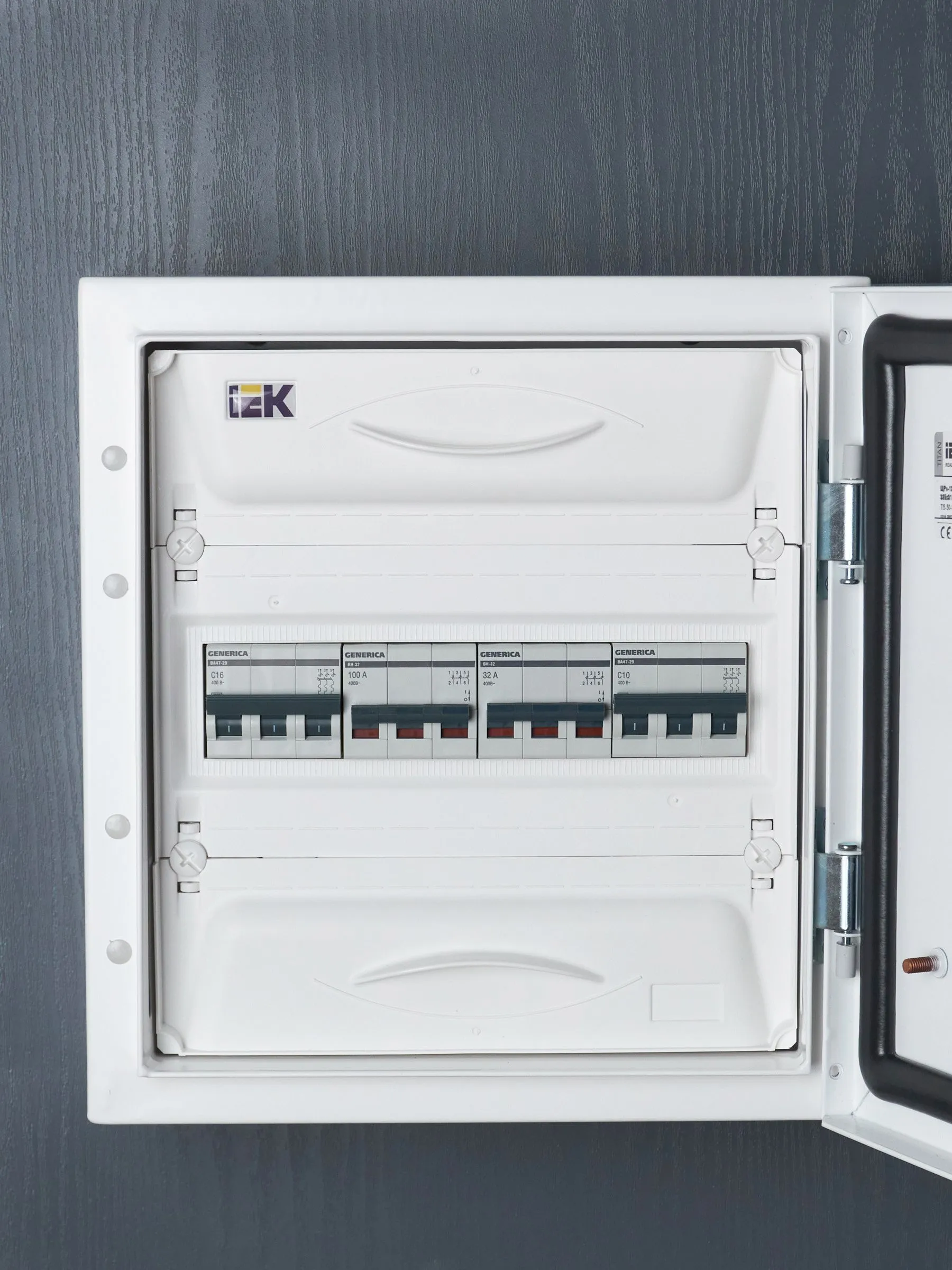 Выключатель нагрузки (мини-рубильник) ВН-32 3Р 100А GENERICA - Фото 5