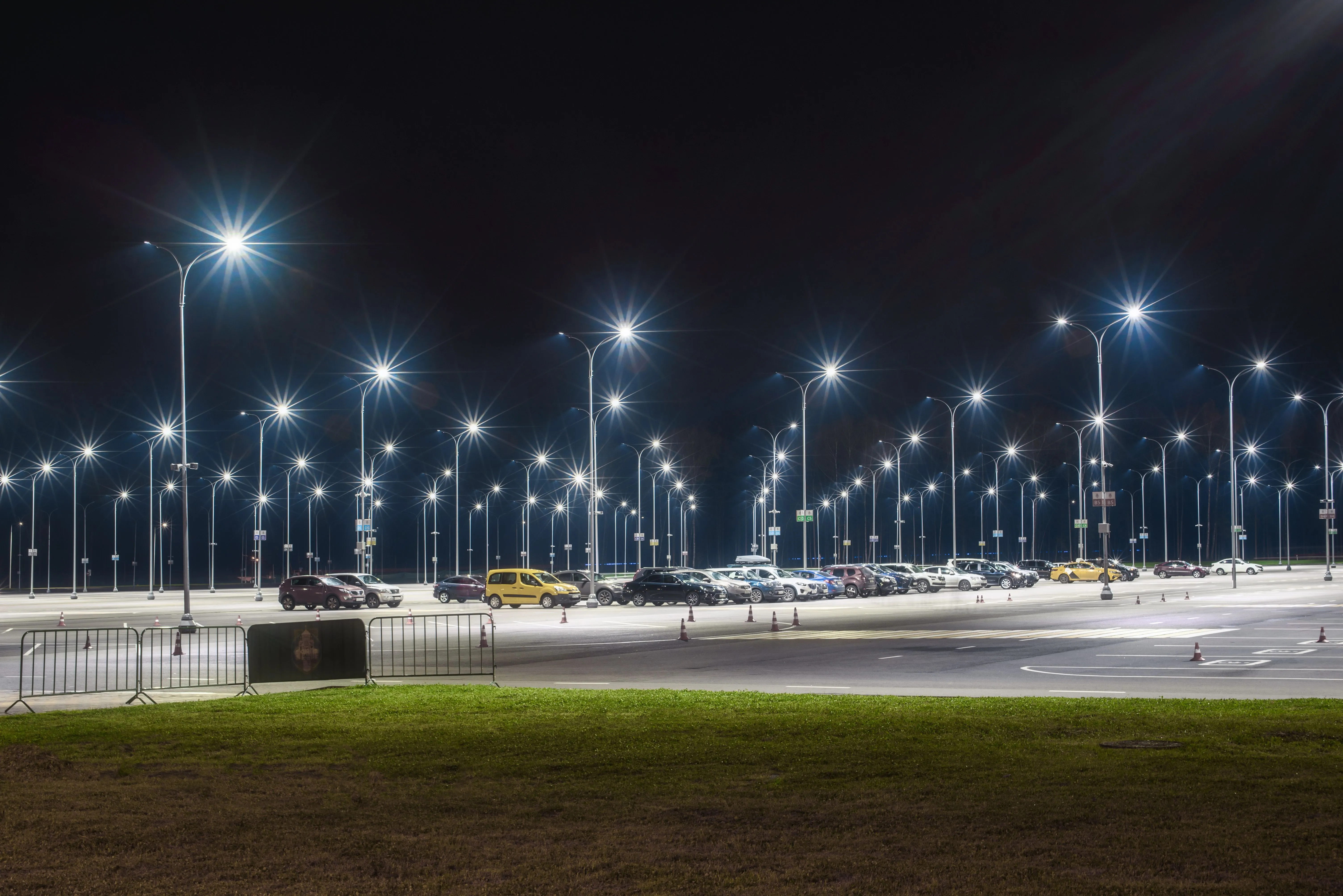 Светильник светодиодный консольный ДКУ 1002-150Д 5000К IP65 серый IEK - Фото 4