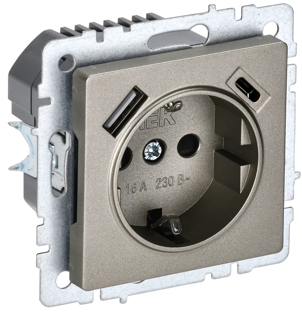 BRITE Розетка 1-местная с заземлением с защитными шторками 16А с USB A+C 18Вт РЮш11-1-БрШ шампань IEK BR-R14-16-U22-018-K37