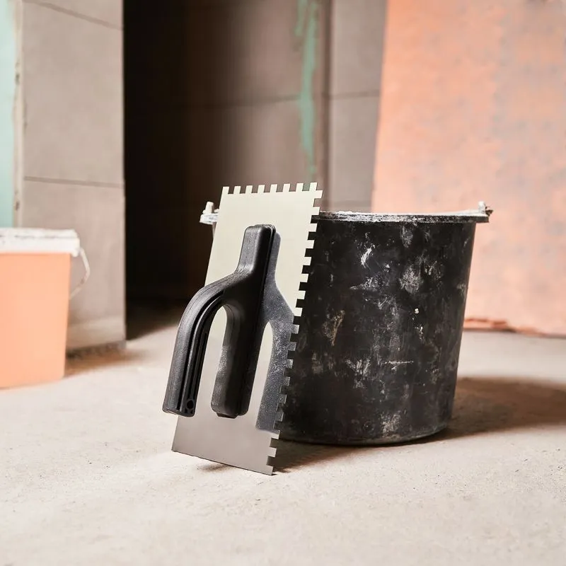 Гладилка нержавеющая 130х270 мм, зуб 8х8 мм, пластиковая ручка REXANT - Фото 3