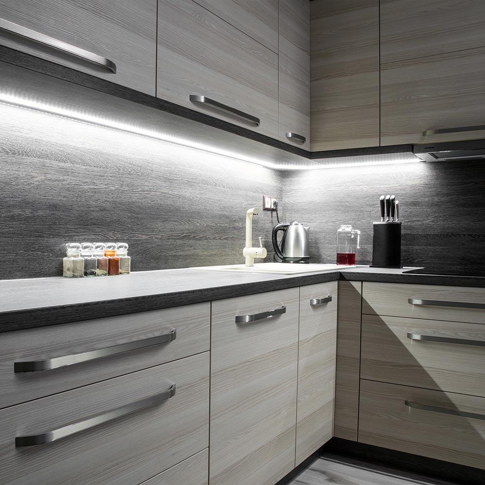 Лента светодиодная ПРО smd2835 26Вт/м 240д/м 24В 4000К IP20 5м Apeyron - Фото 18