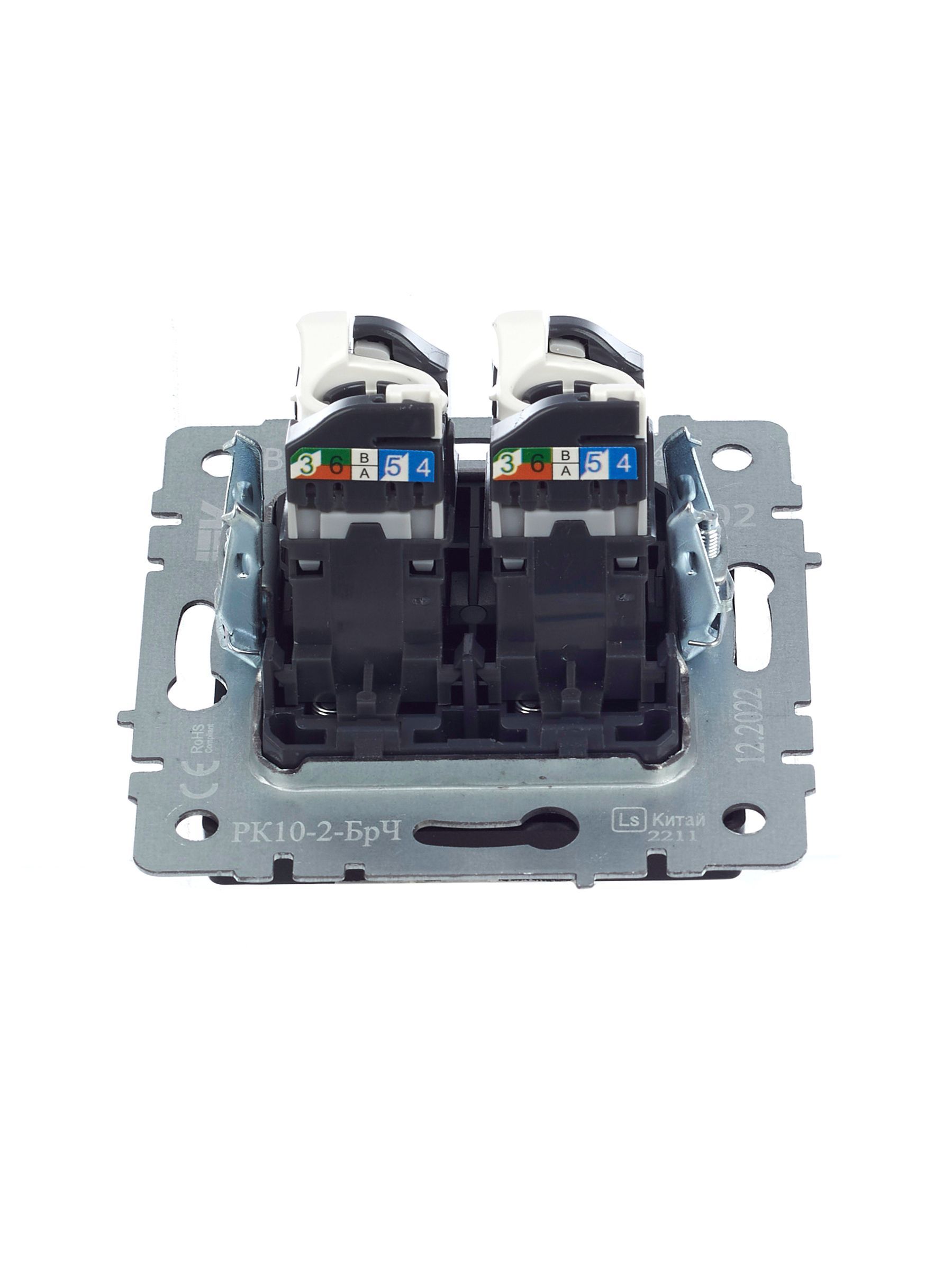 BRITE Розетка компьютерная двойная RJ45 кат.5E РК10-2-БрЧ черный IEK - Фото 3