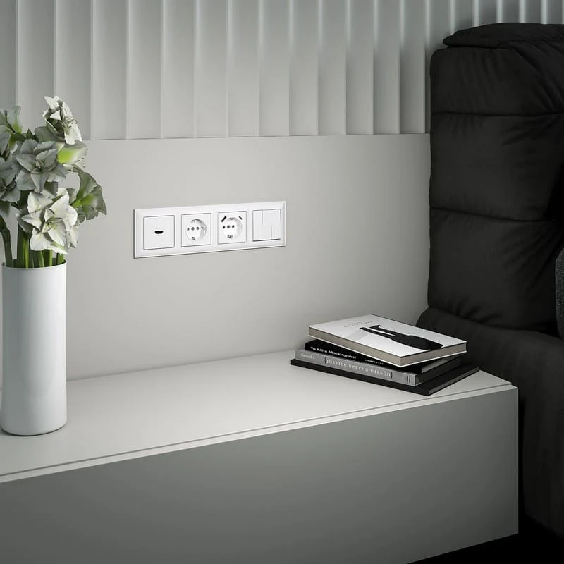 Розетка с заземлением, шторками и USB тип A+C (белый) Werkel - Фото 9