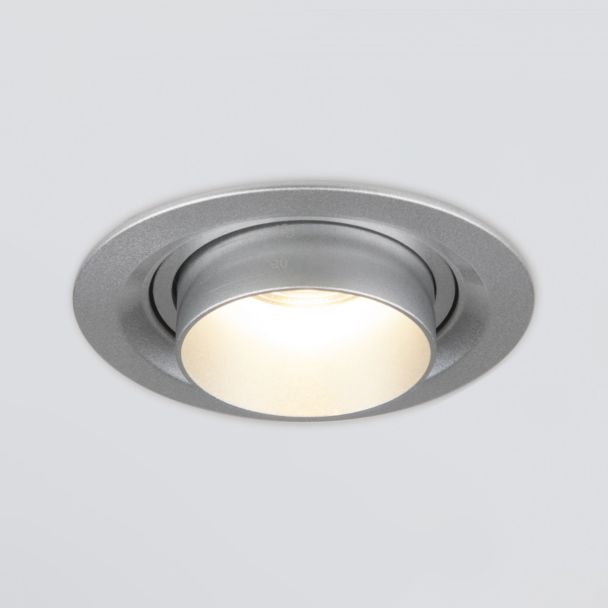 Светильник светодиодный встраиваемый с регулировкой угла освещения 9920 LED 15W 4200K серебро Elektr - Фото 2