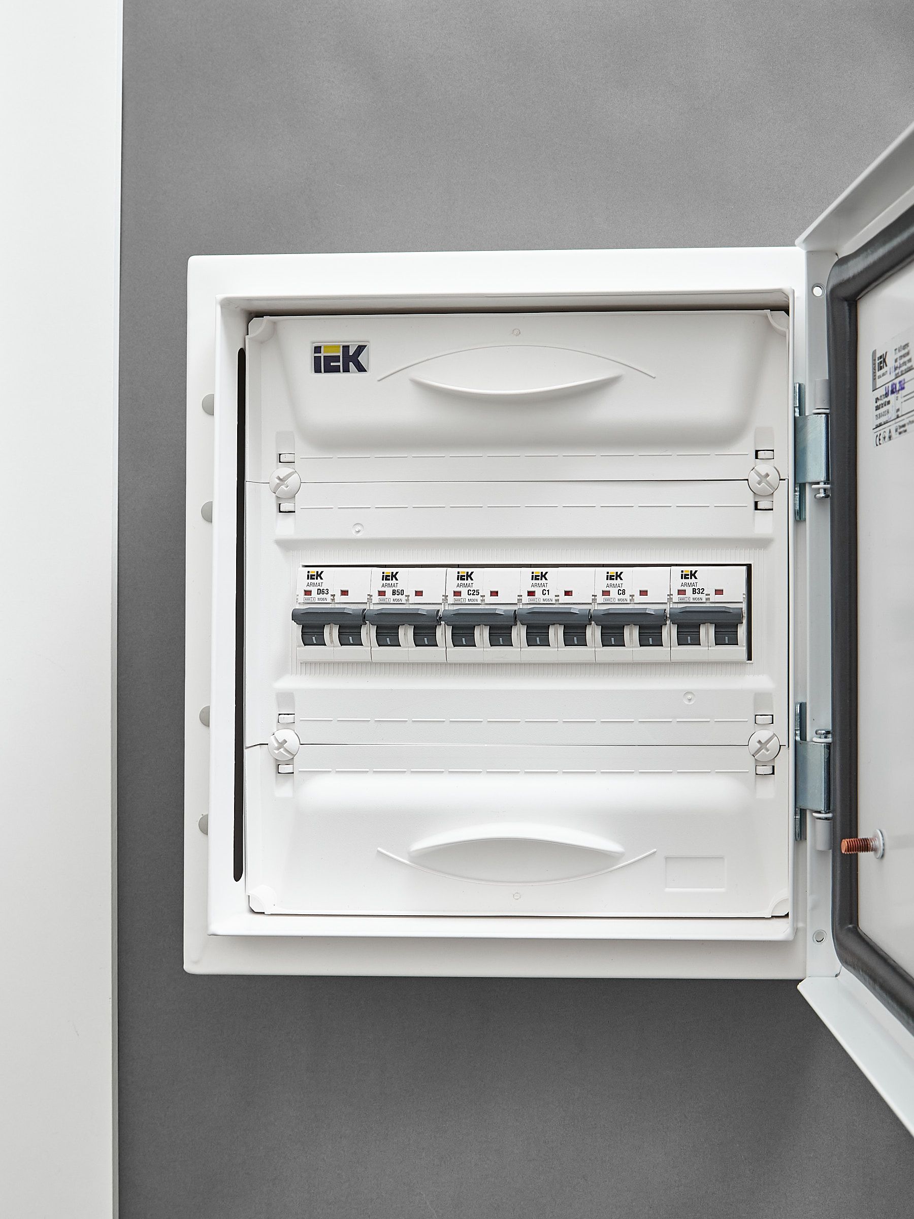ARMAT Автоматический выключатель M06N 2P C 25А IEK - Фото 7