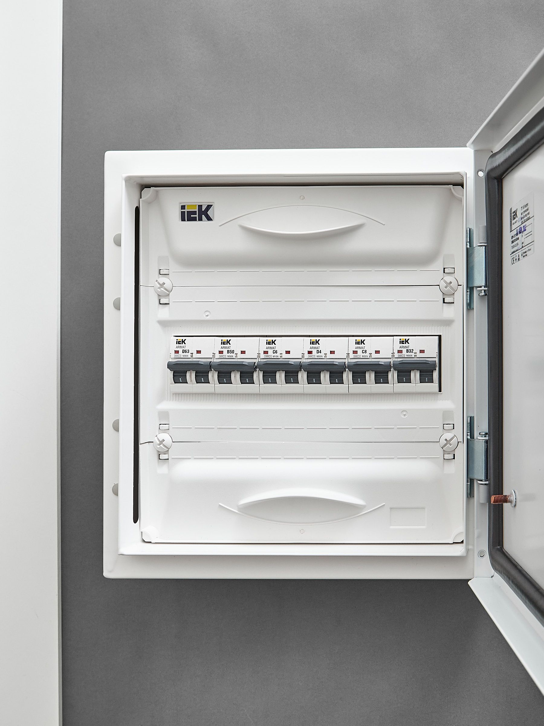 ARMAT Автоматический выключатель M10N 2P C 6А IEK - Фото 6