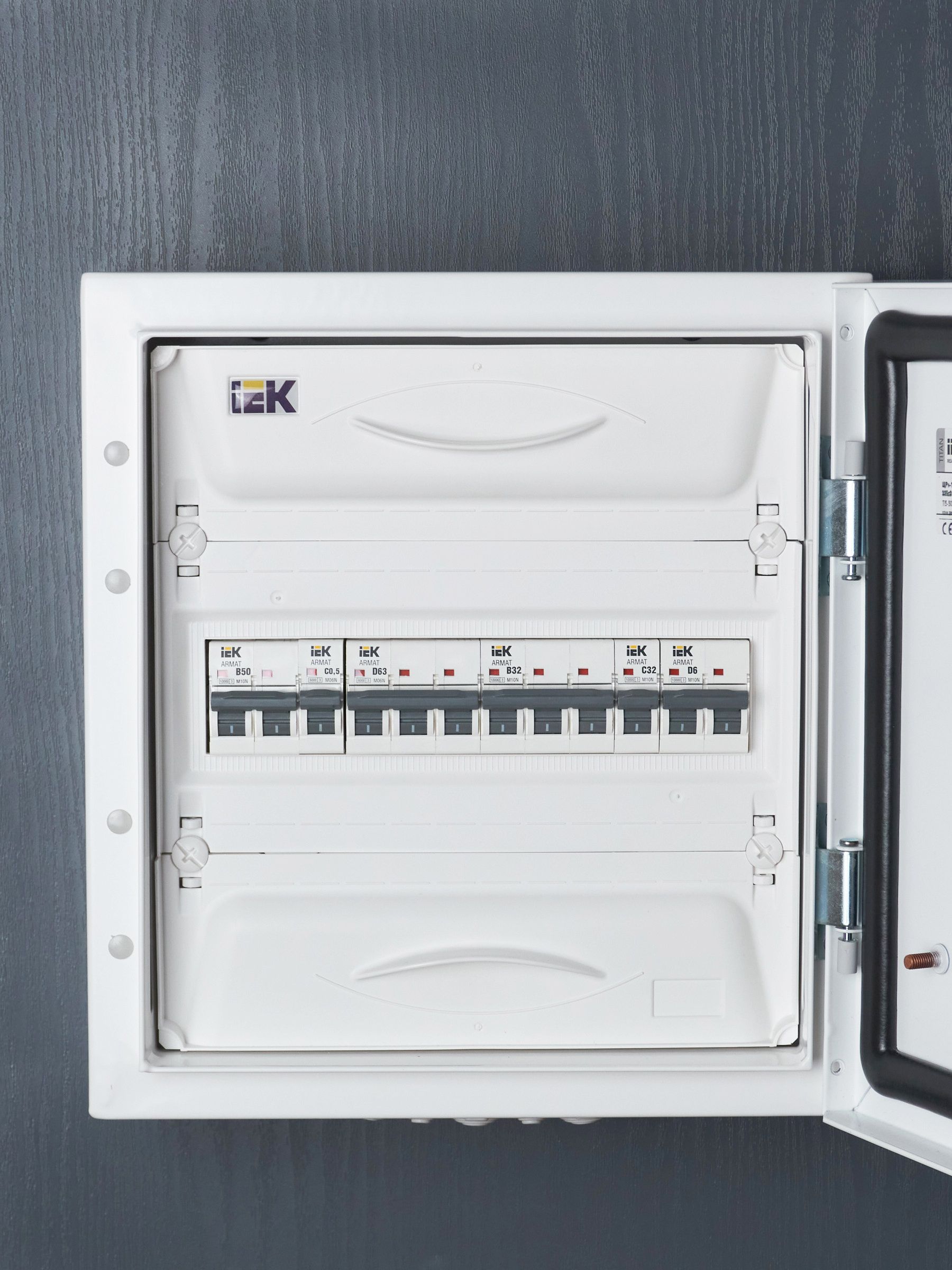 ARMAT Автоматический выключатель M10N 3P B 32А IEK - Фото 5
