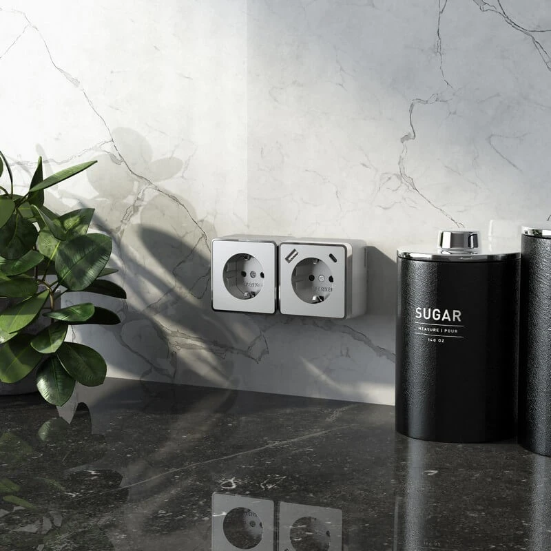 Розетка с заземлением, шторками и USB тип A+C Gallant (серебряный) Werkel - Фото 2