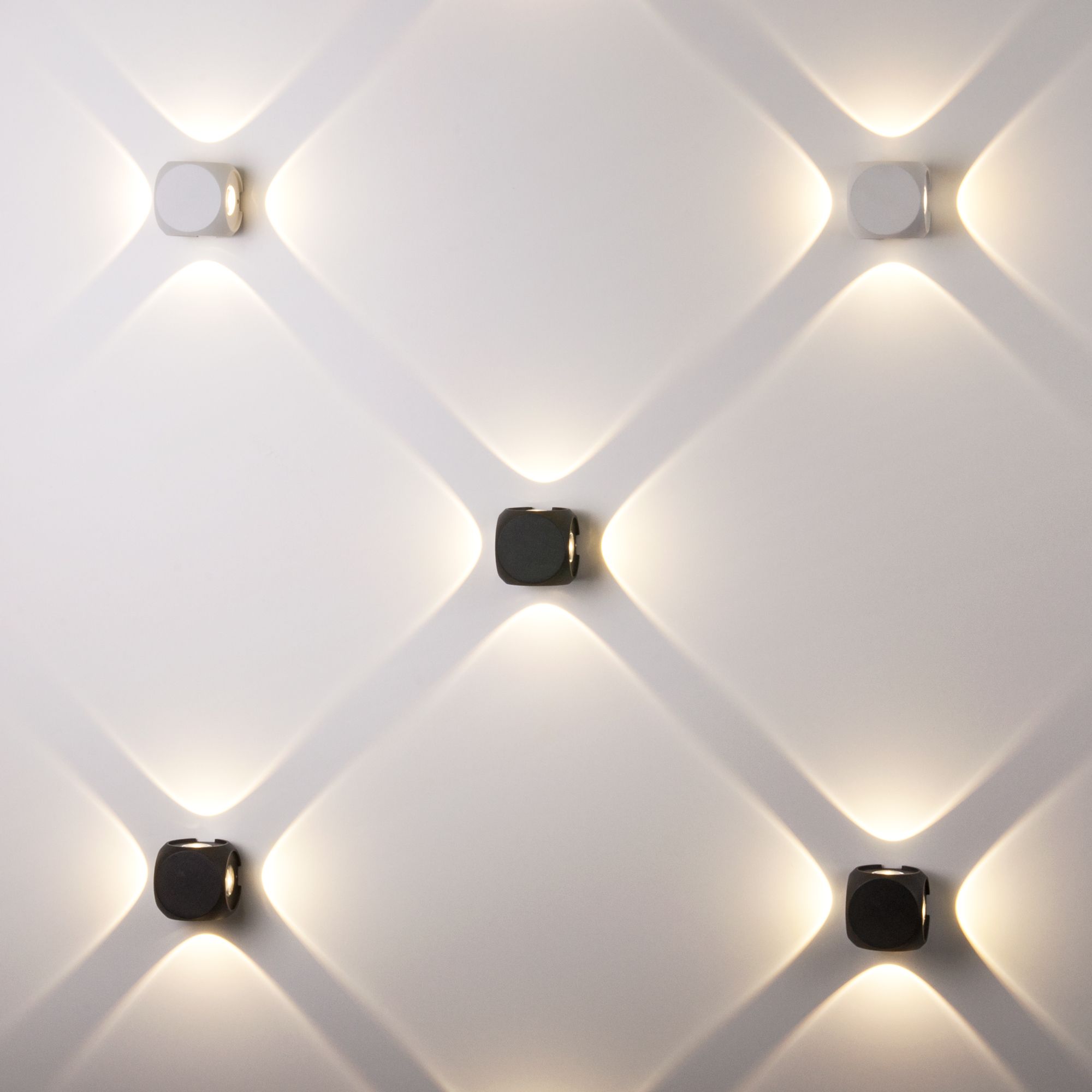 Светильник светодиодный уличный настенный CUBE черный 1504 TECHNO LED черный Elektrostandard - Фото 4