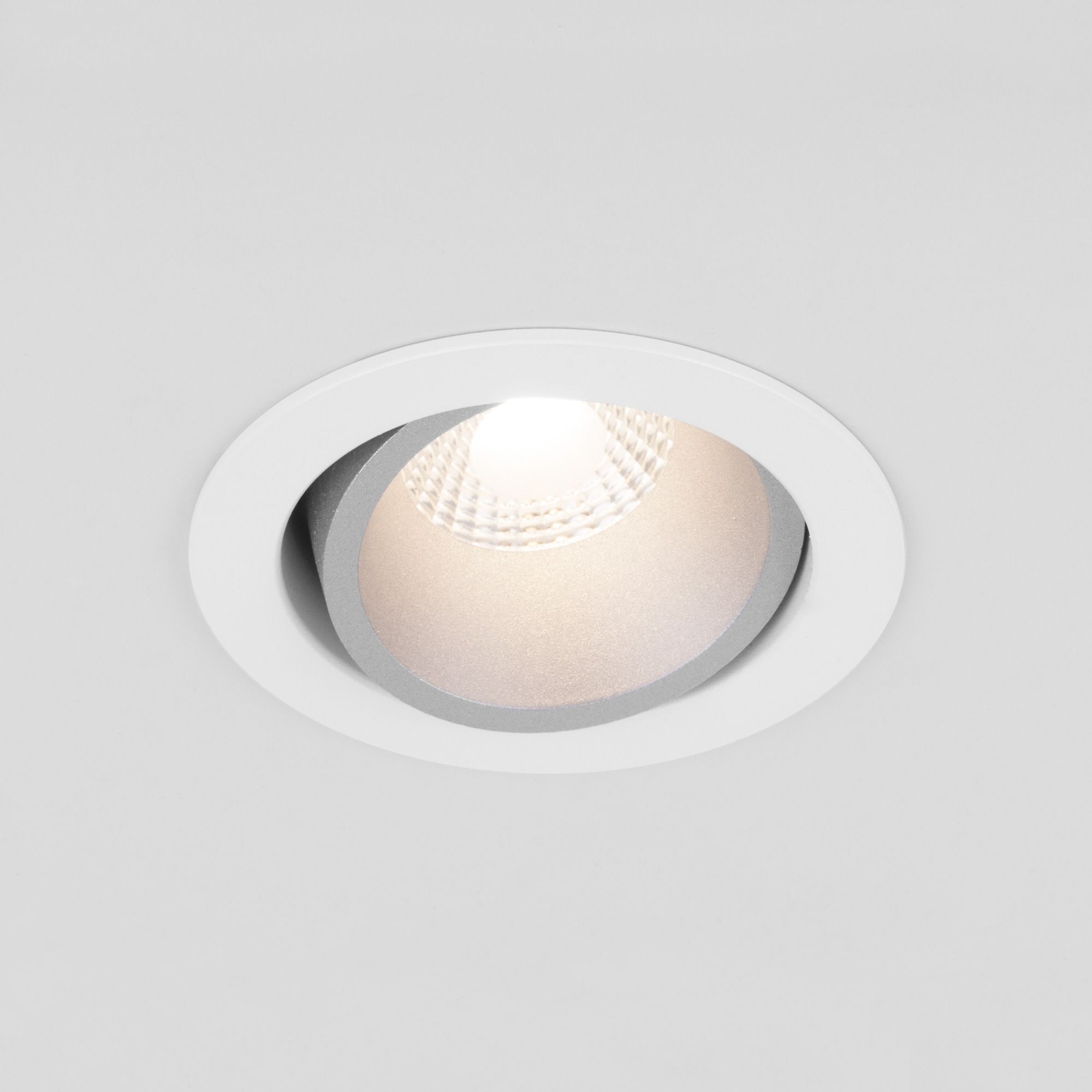 Светильник светодиодный встраиваемый точечный 15267/LED 7W 4200K белый/серебро Elektrostandard