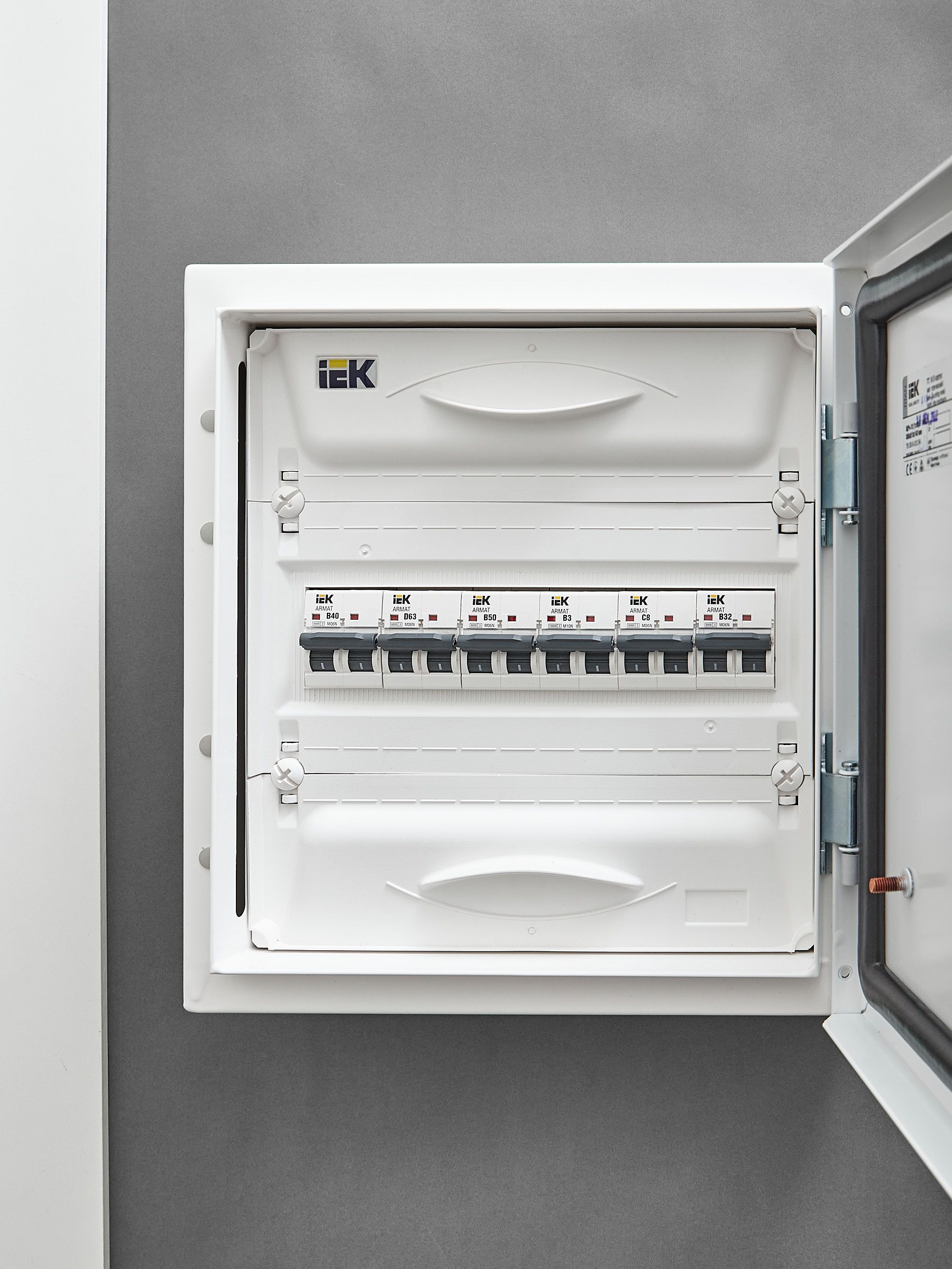 ARMAT Автоматический выключатель M06N 2P B 50А IEK - Фото 10