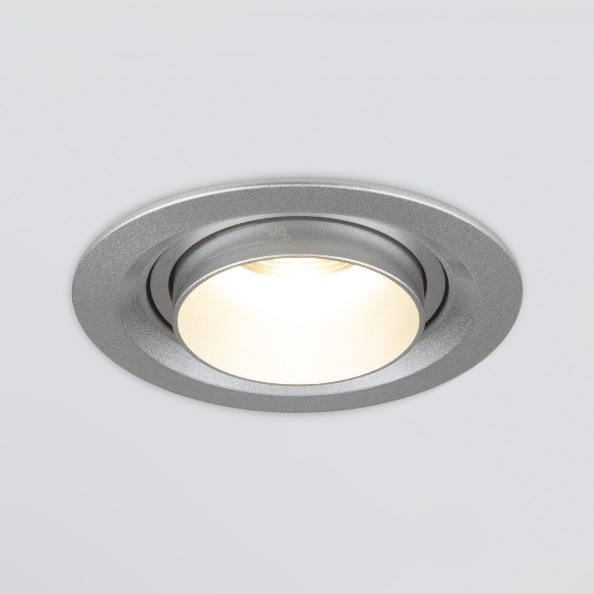 Светильник светодиодный встраиваемый с регулировкой угла освещения 9920 LED 15W 4200K серебро Elektr - Фото 3