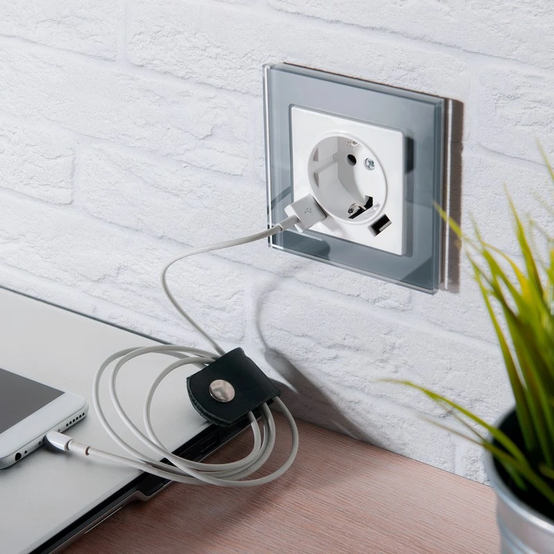 Розетка с заземлением, шторками и USB тип A+C (белый) Werkel - Фото 12