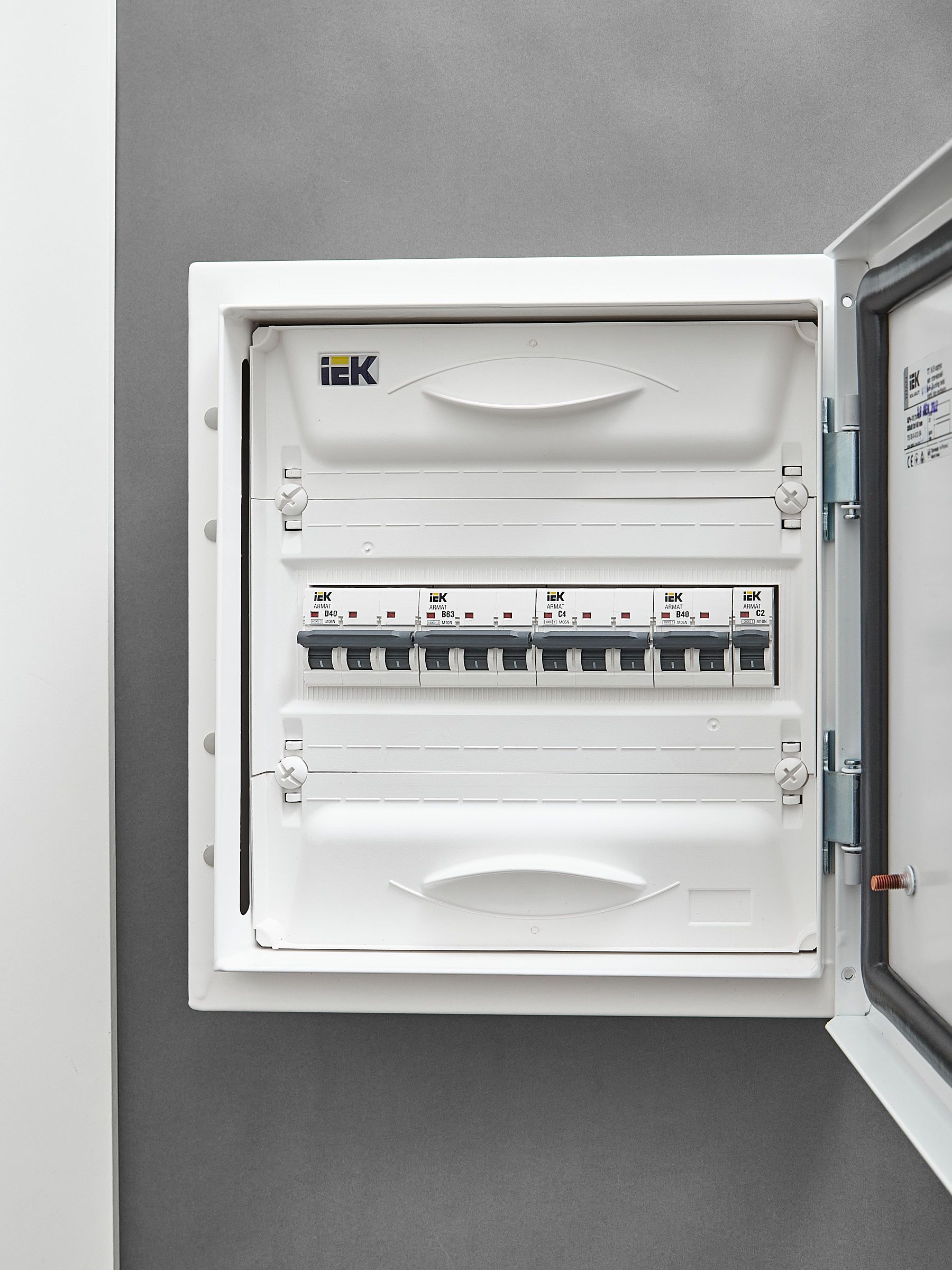 ARMAT Автоматический выключатель M06N 3P C 4А IEK - Фото 4