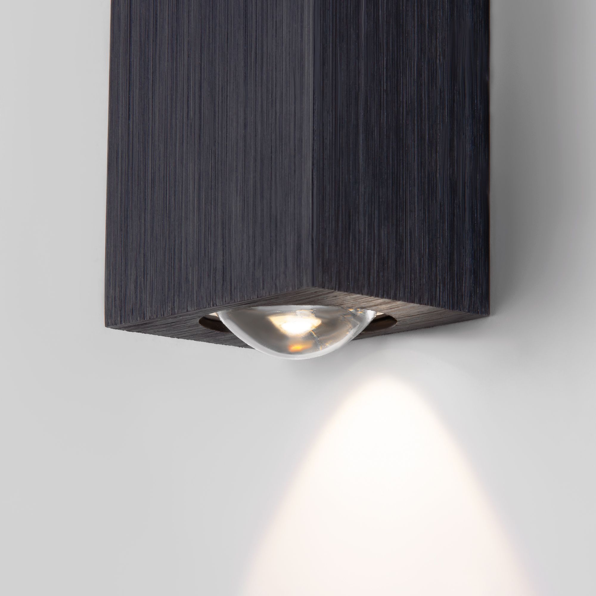 Светильник светодиодный настенный Petite LED 40110/LED черный Elektrostandard - Фото 2