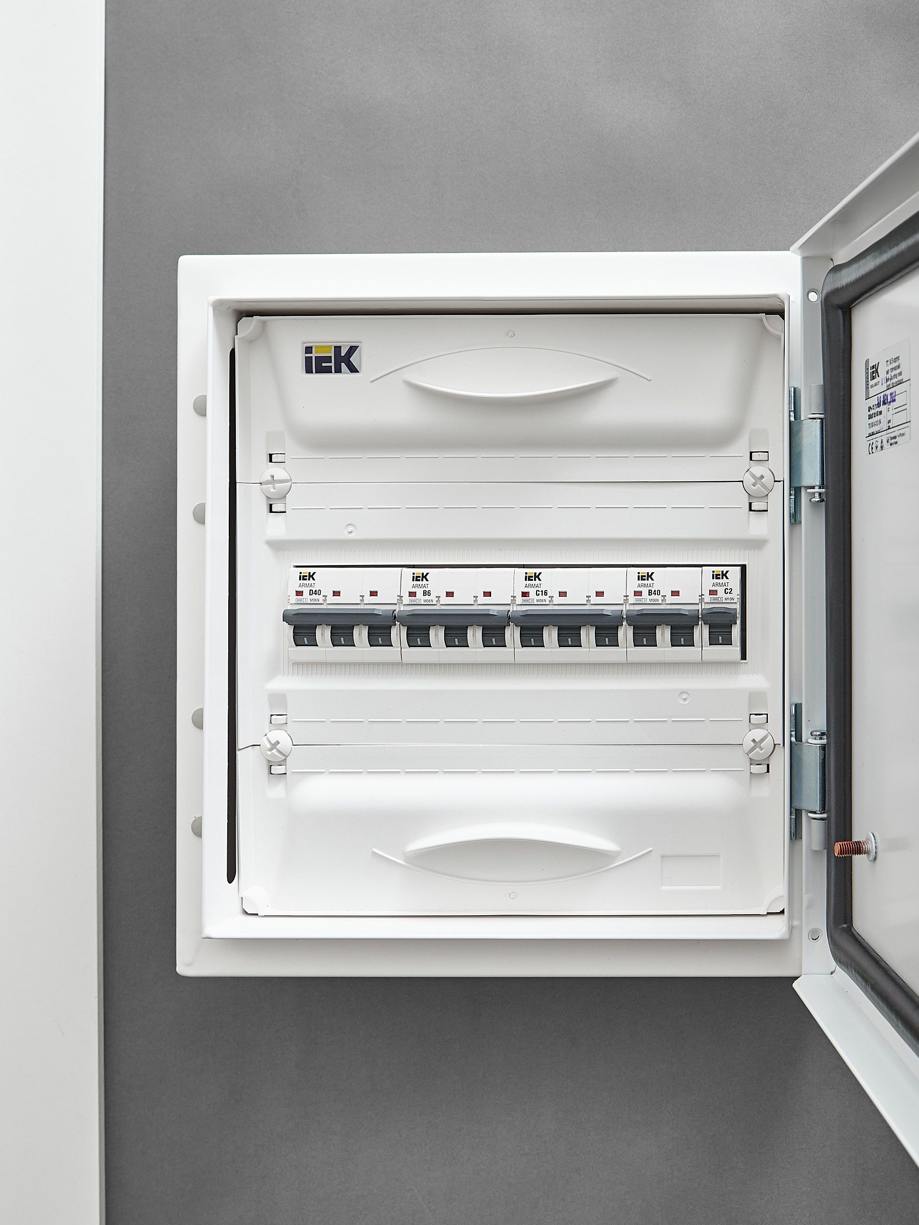 ARMAT Автоматический выключатель M06N 3P B 6А IEK - Фото 9
