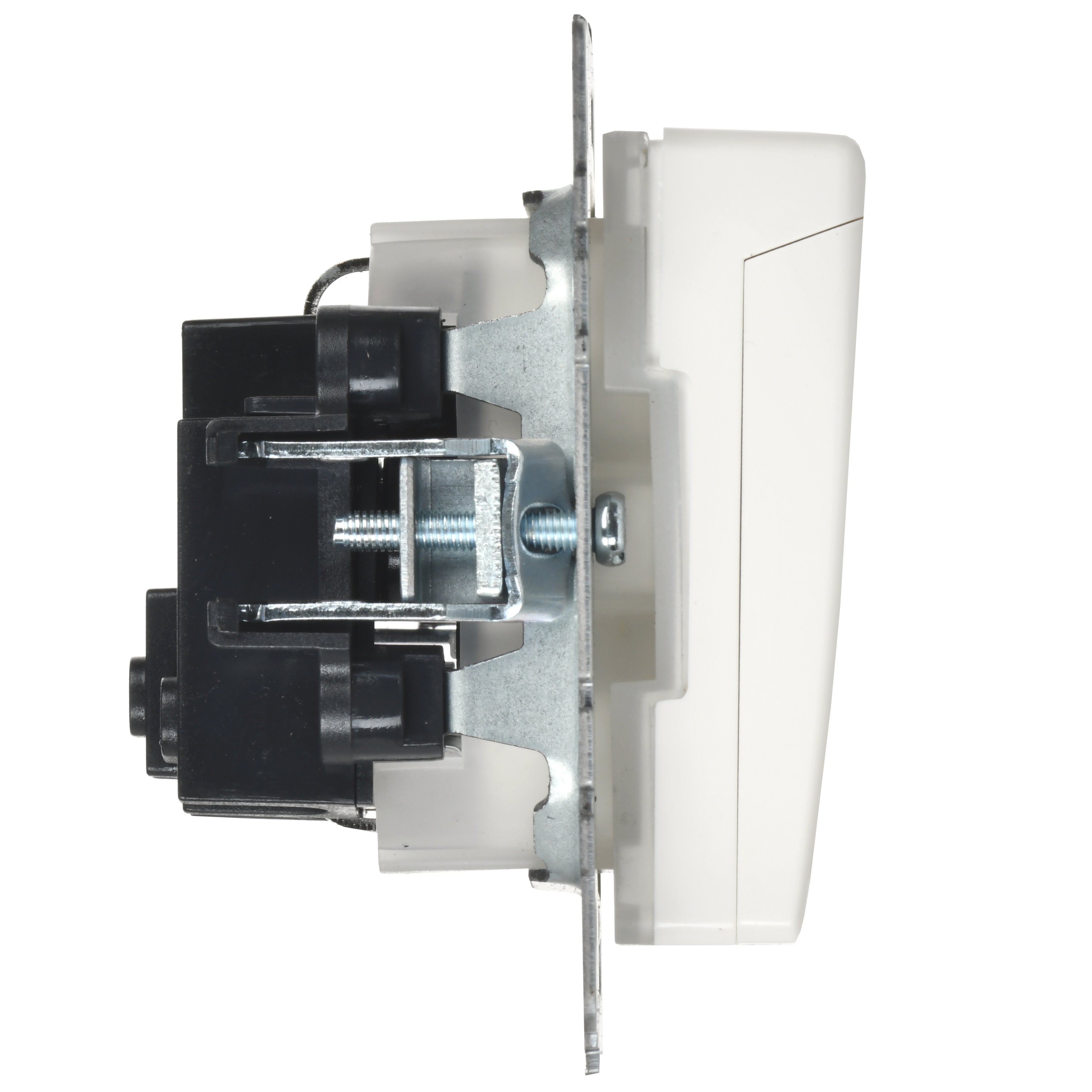 BRITE Розетка 1-местная с заземлением с защитными шторками и крышкой 16А IP44 РСбш10-3-44-БрБ белый IEK - Фото 3