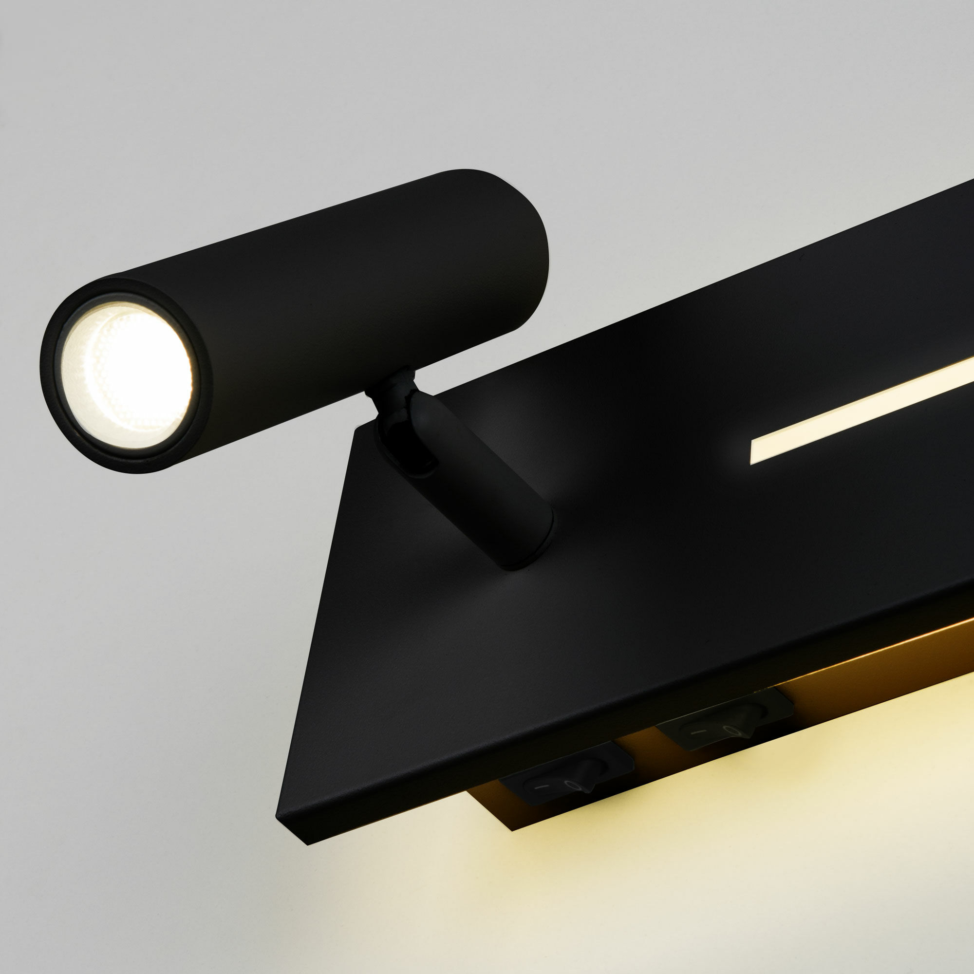 Светильник светодиодный настенный Tuo LED MRL LED 1117 черный Elektrostandard - Фото 3