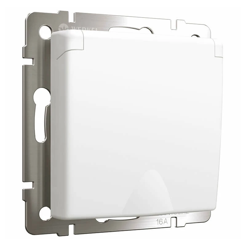 Розетка с заземлением и шторками c крышкой IP44 (белый матовый) Werkel