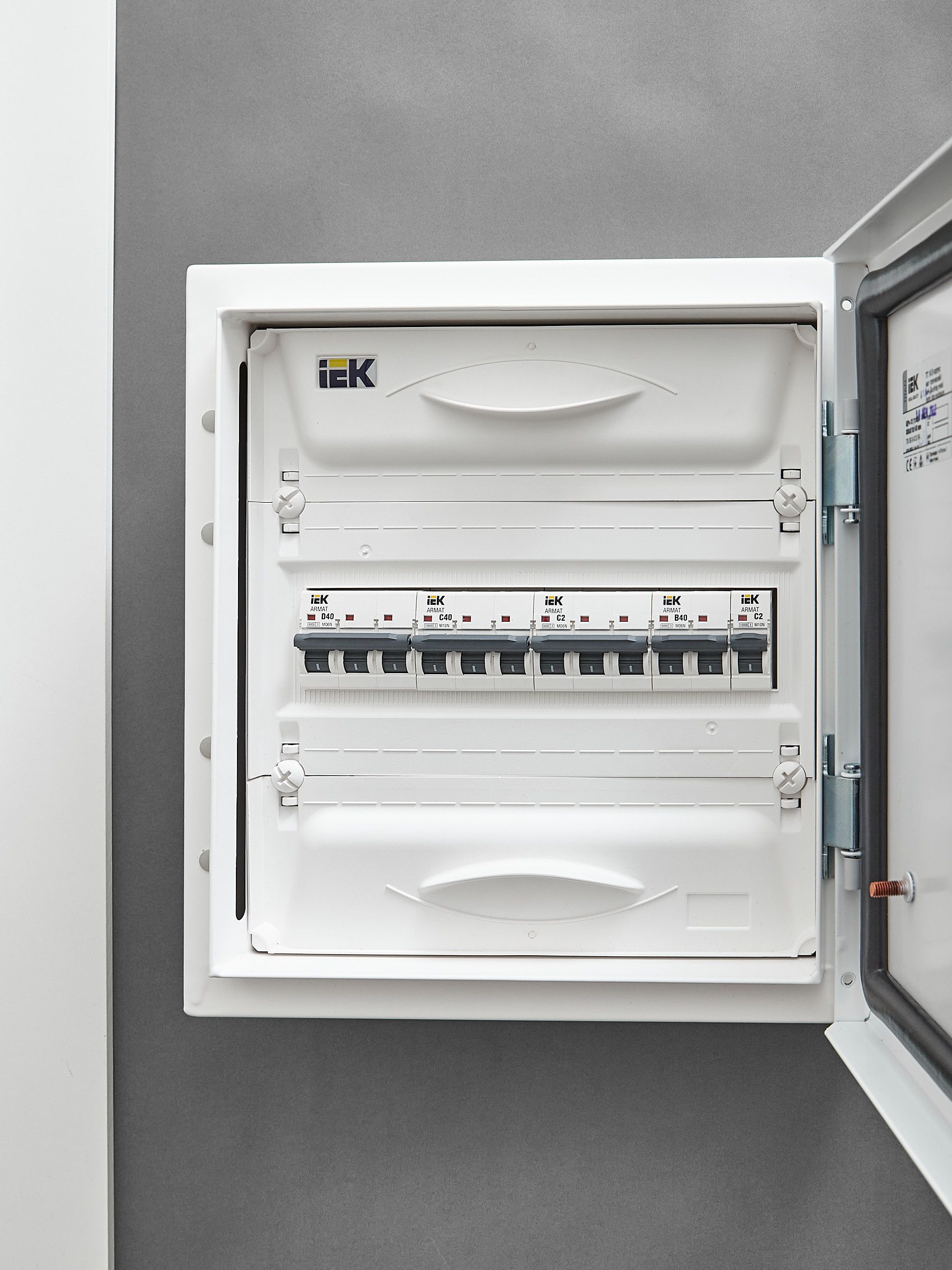 ARMAT Автоматический выключатель M10N 3P C 40А IEK - Фото 3