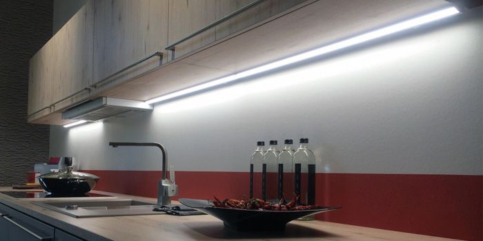 светодиная подсветка на кухне.jpg