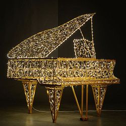 Декоративная декорация Рояль 180 см 501-661