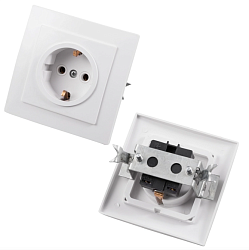 Розетка 1-местная RS16-133-Б скрытой установки Белая 16А, IP20 с заземляющим контактом RS16-133-Б