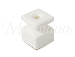 Изолятор фарфоровый квадратный для монтажа витой электропроводки, размеры: 20х20х25мм, цвет - белый, GE80025-01