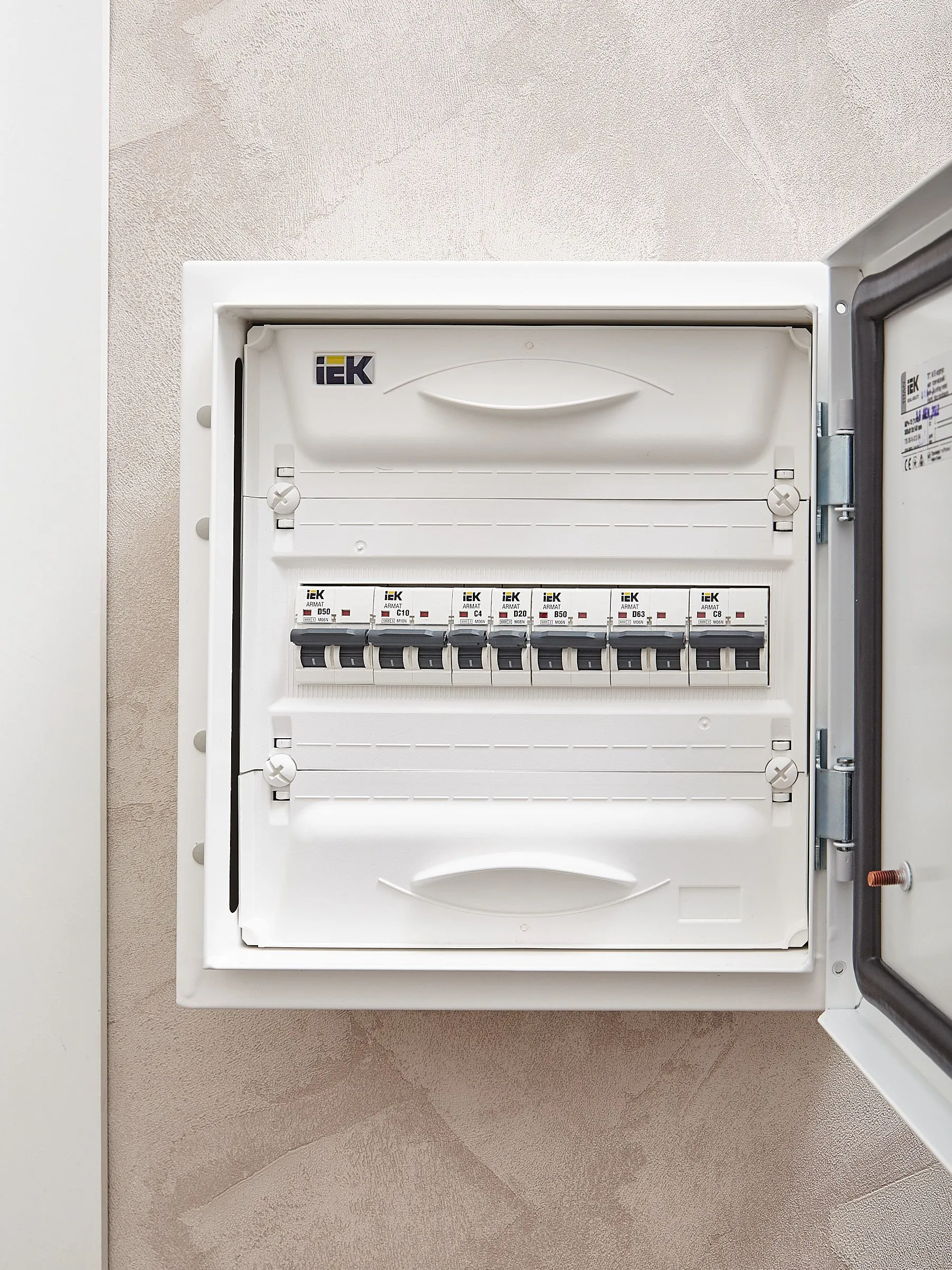 ARMAT Автоматический выключатель M06N 1P C 4А IEK - Фото 7
