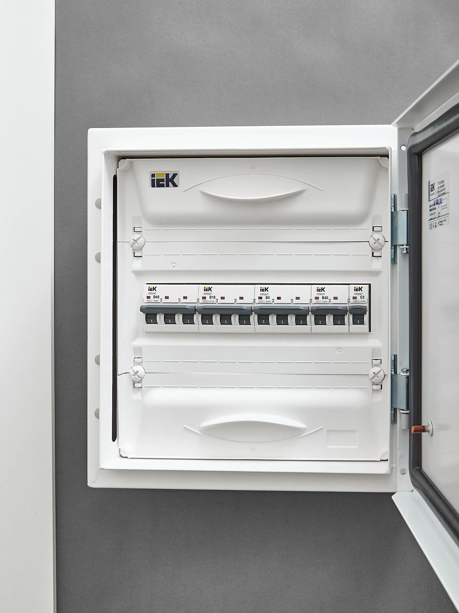 ARMAT Автоматический выключатель M10N 3P D 16А IEK - Фото 10